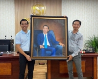 Vẽ tranh chân dung BMT – Dịch vụ vẽ chân dung nghệ thuật tại Bồ Câu Trắng